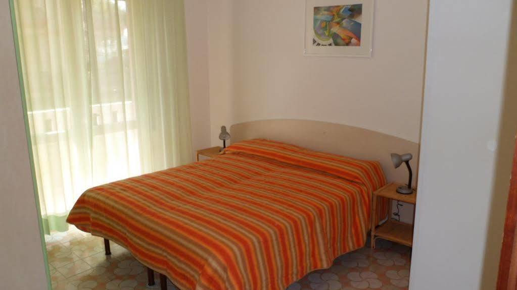 Condominio Ivelca Lignano Sabbiadoro Exterior foto
